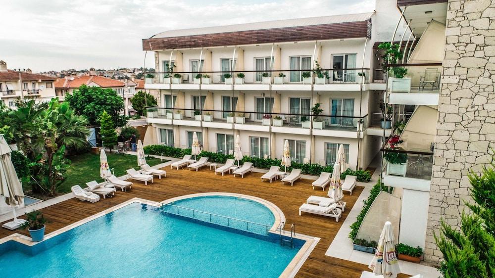 Otel Yeni Çeşme Exteriér fotografie